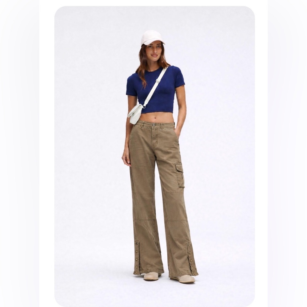 Yaya Olive Wide-Leg Cargo Pants – Utility Style